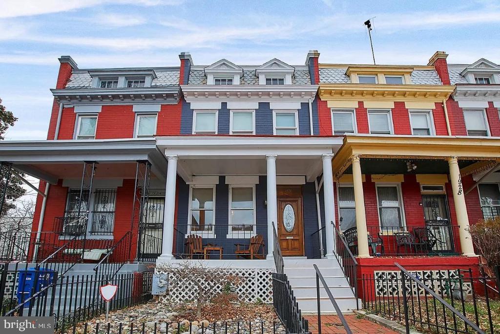 1926 2nd St NW in Washington, DC - Building Photo