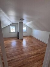 107 Caroline St in Saratoga Springs, NY - Building Photo - Building Photo