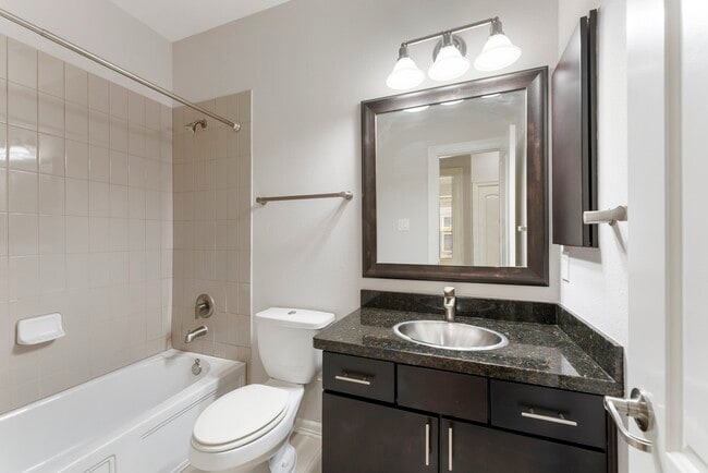 property at 31 Aventura Pl