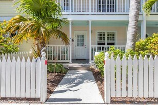 204-5 Southard St in Key West, FL - Building Photo
