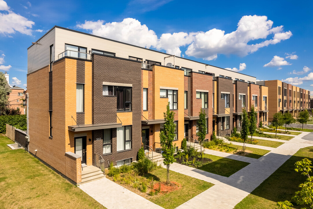 1059 Jacqueline-Sicotte Rue in Montréal, QC - Building Photo