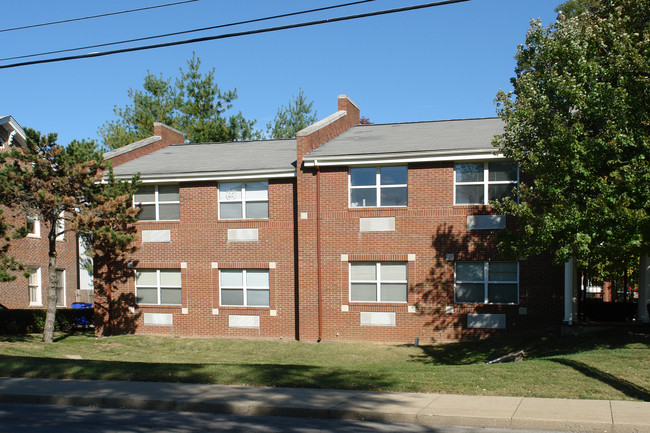 421-425 W 4th St in Lexington, KY - Foto de edificio - Building Photo