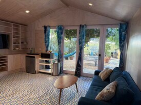 744 Navy St in Santa Monica, CA - Building Photo