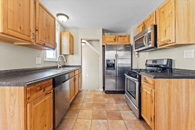 1771 Dee St in Wyandotte, MI - Building Photo - Building Photo