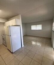 481 Sunshine Dr in Coconut Creek, FL - Building Photo - Building Photo