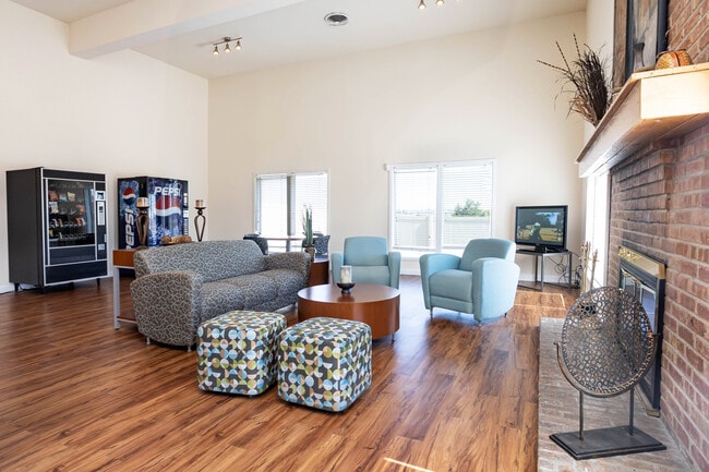 Pear Tree in St. Ann, MO - Building Photo - Interior Photo