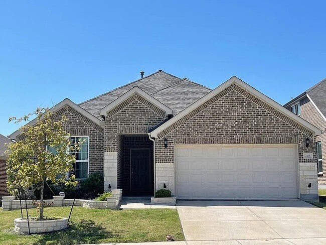 2416 Leeward Pl in Little Elm, TX - Building Photo - Building Photo