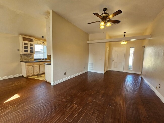 1524 Tree Line Dr in Norman, OK - Building Photo - Building Photo