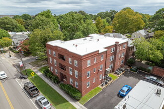 Maury Court in Norfolk, VA - Building Photo - Building Photo