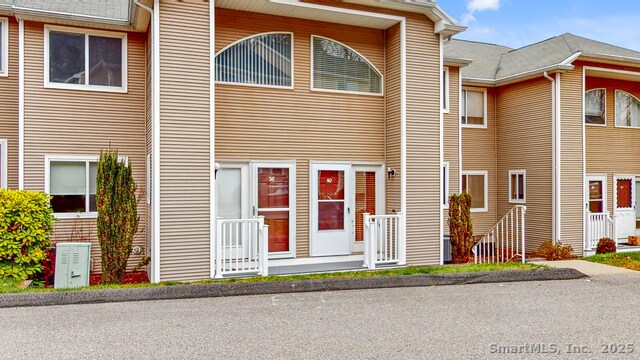 80 Country Ln in Vernon, CT - Building Photo