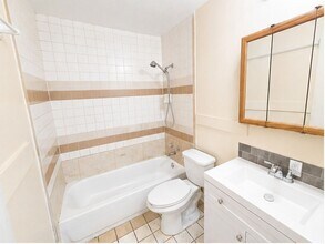 55 E Chenango Ave in Englewood, CO - Building Photo - Building Photo