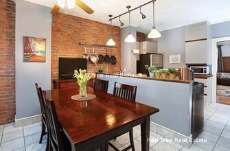 1793 Beacon St, Unit #5 in Brookline, MA - Building Photo - Building Photo