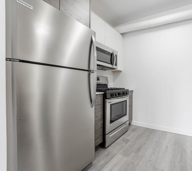 6100 N Paulina St in Chicago, IL - Building Photo - Building Photo