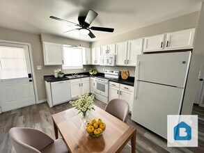 4338 N Chestnut St in Colorado Springs, CO - Building Photo - Building Photo