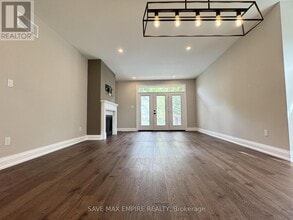 5 Wood Haven Dr in Tillsonburg, ON - Building Photo - Building Photo