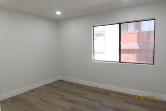 1064 S Garfield Ave in Monterey Park, CA - Building Photo - Building Photo