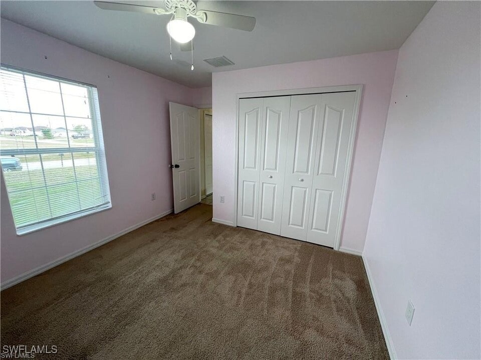 10 NE 20th St in Cape Coral, FL - Building Photo
