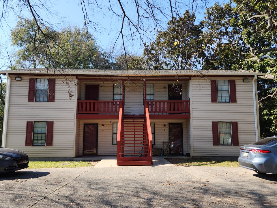 201 8th Ave SW in Decatur, AL - Building Photo