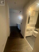 5 St Joseph St in Toronto, ON - Building Photo - Building Photo