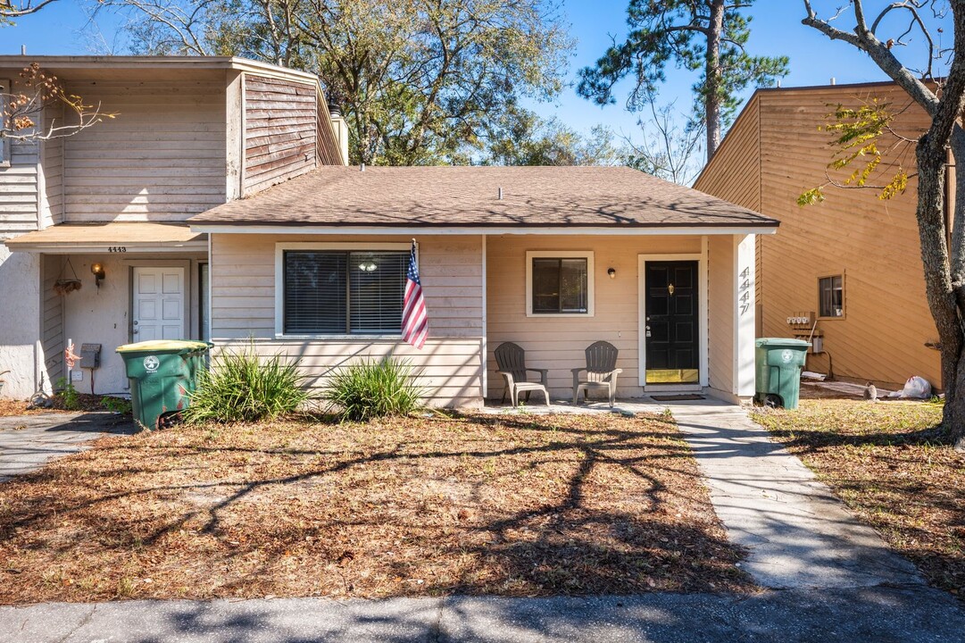 4447 Windergate Dr in Jacksonville, FL - Building Photo