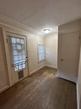 208 W 1st St in Tyler, TX - Building Photo - Building Photo