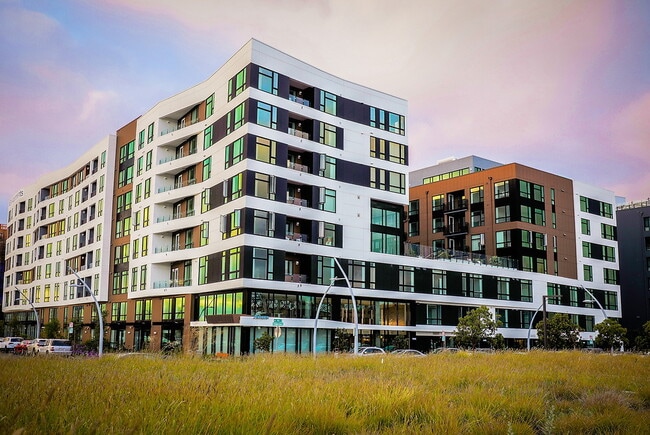 Artizan in Oakland, CA - Building Photo - Building Photo