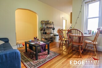 16 Fuller St, Unit 1 in Brookline, MA - Building Photo - Building Photo