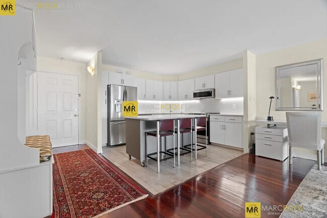 property at 131 Coolidge Ave