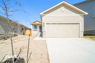 10755 Prusiner Dr in Converse, TX - Building Photo