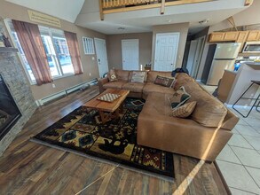 291 Ash St in Conway, NH - Building Photo - Building Photo