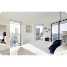 501 NE 31st St in Miami, FL - Foto de edificio - Building Photo