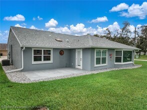 360 Grove Cir in Avon Park, FL - Building Photo - Building Photo