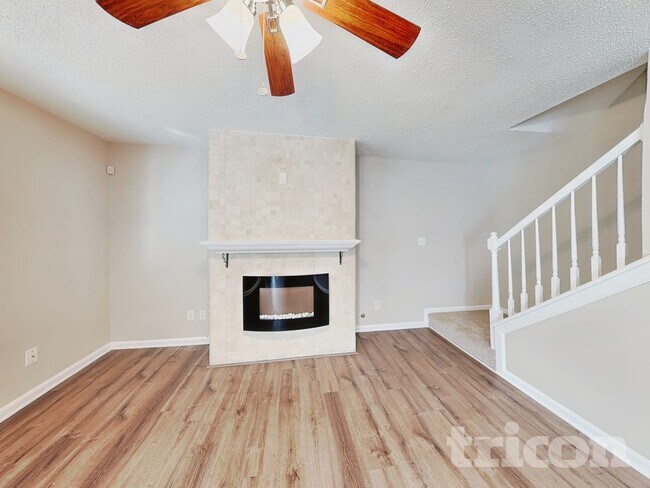 407 Emerald Trce in Jonesboro, GA - Building Photo - Building Photo