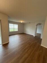 1409 Wallace Manor Pass in Winter Haven, FL - Building Photo - Building Photo