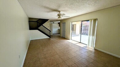 555 Green Springs Pl in West Palm Beach, FL - Building Photo - Building Photo