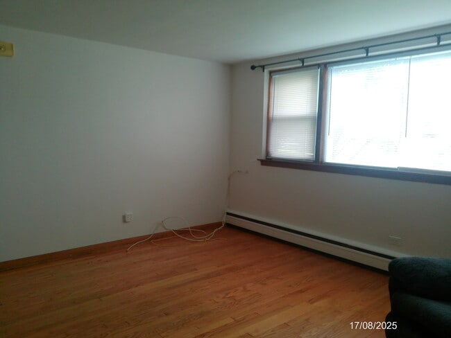 7256 W Belmont Ave in Chicago, IL - Building Photo - Building Photo