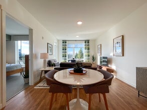 The Larson in University Place, WA - Building Photo - Building Photo