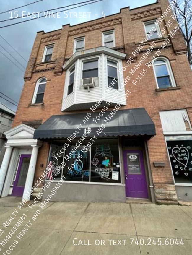 property at 15 E Vine St