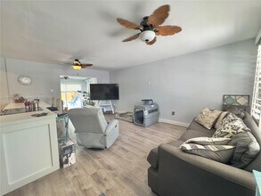 23 Snapper Ave in Key Largo, FL - Building Photo - Building Photo