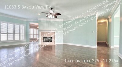11083 S Bayou View Dr in Gonzales, LA - Building Photo - Building Photo