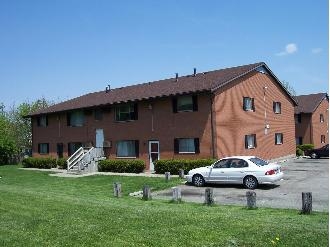 69-79 Woolery Ln in Dayton, OH - Building Photo