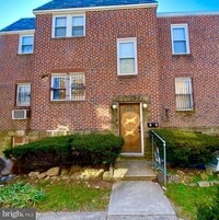 1303 E Johnson St photo'