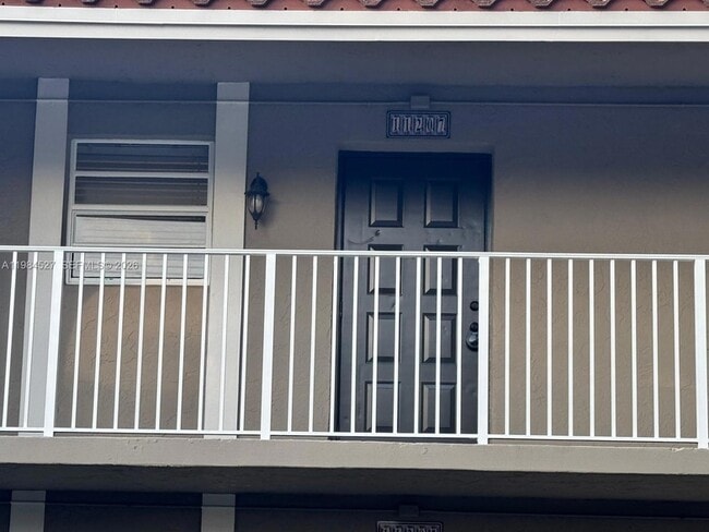 11207 Royal Palm Blvd, Unit 11207 in Coral Springs, FL - Foto de edificio - Building Photo