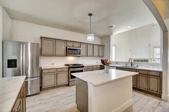 20831 Brodie Ln in Katy, TX - Building Photo - Building Photo