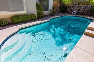 9529 Sierra Summit Ave in Las Vegas, NV - Building Photo - Building Photo