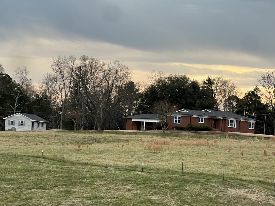 8621 Overcash Rd in Concord, NC - Building Photo