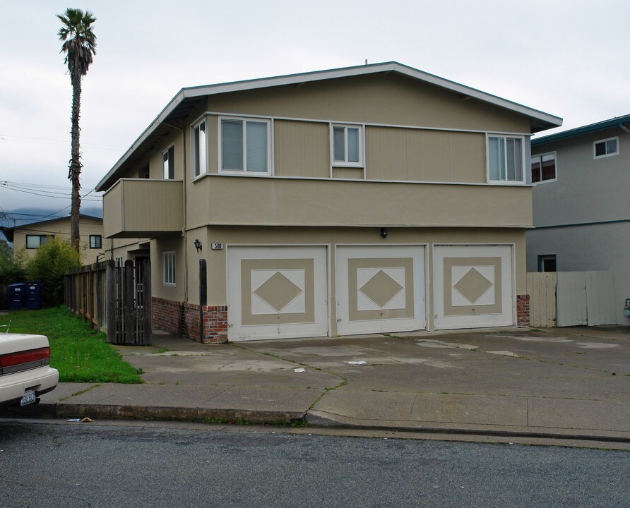 500 Keoncrest Dr in South San Francisco, CA - Foto de edificio