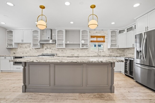 4215 Roosevelt St in Hollywood, FL - Building Photo - Building Photo