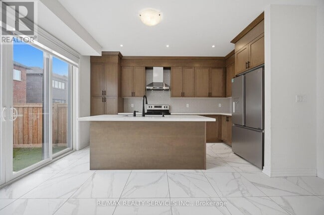 26 Gatherwood Ter in Caledon, ON - Building Photo - Building Photo