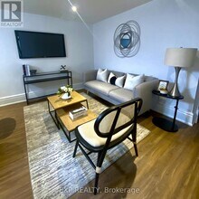 525 Old Weston Rd in Toronto, ON - Building Photo - Building Photo